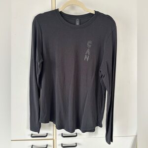 Lululemon Women Size 10 Black Long-Sleeve Crew Neck Shirt Team Canada Olympics
